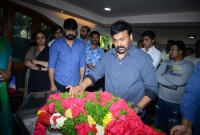 Celebrities Pay Homage to Srikanth Father  title=